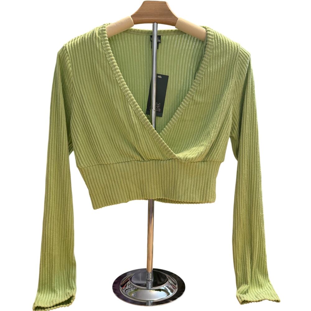 Wild Fable Women's Sage Green Long Sleeve Cropped Cross Front Top - Medium - NWT